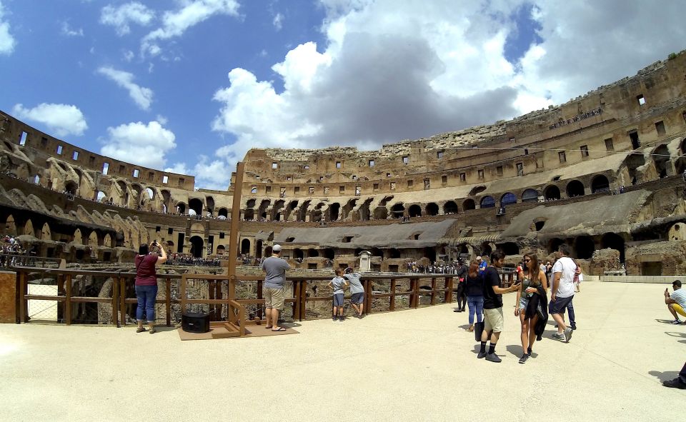 Rome: Colosseum Arena Guided Tour with Roman Forum Option - Colosseum Arena Floor Tour (About 1 Hour): What the Time Actually Feels Like