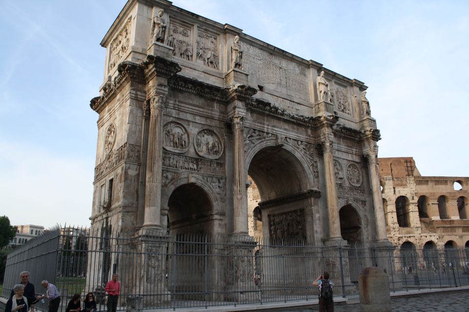 Rome: Colosseum, Roman Forum and Palatine Hill Private Tour - Key takeaways before you book