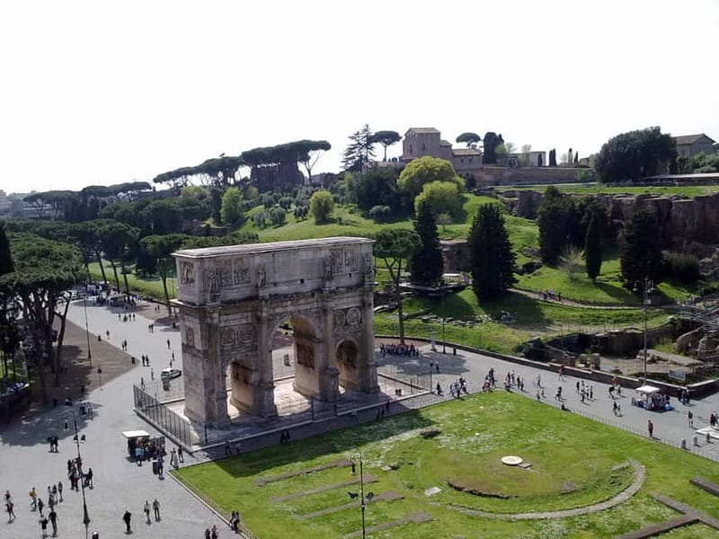 Rome: Colosseum & Roman Forum Private Tour | Optional Arena - Roman Forum: 75 minutes that turns ruins into a working city