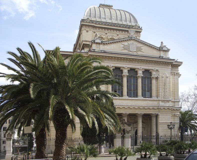 Rome E-Bike Tour – Small Group, Safe Route & Local Guide - Piazza Venezia to Campo de’ Fiori: Rome’s Drama and Daily Life