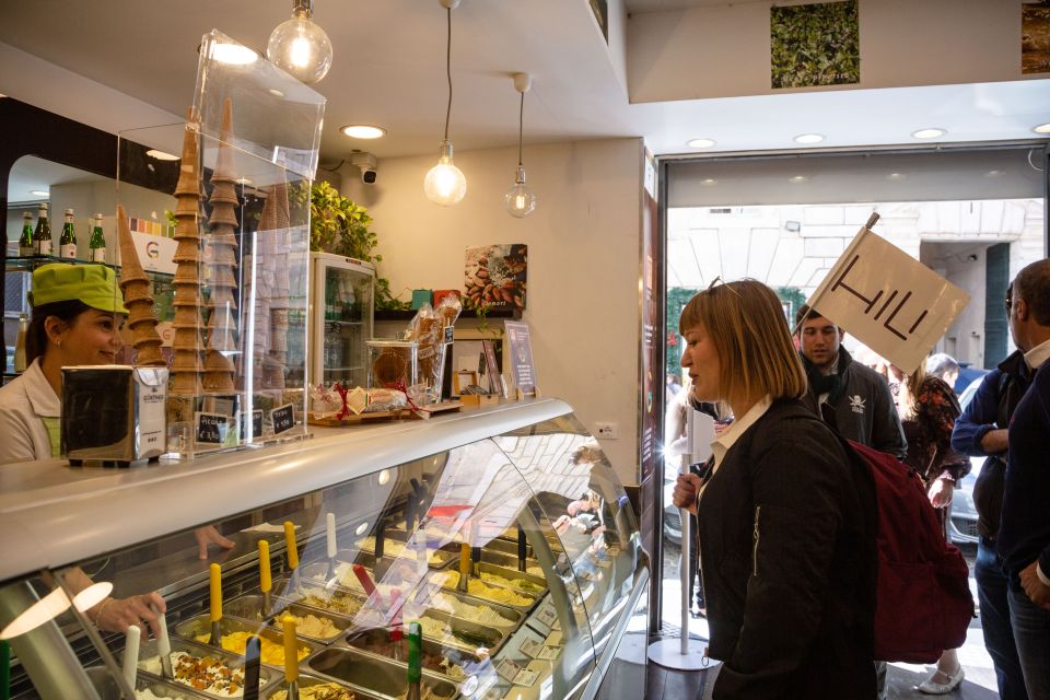 Rome: Eat Like a Roman Ghetto & Campo de' Fiori Food Tour - How the route uses Rome’s landmarks without turning it into a sightseeing slog