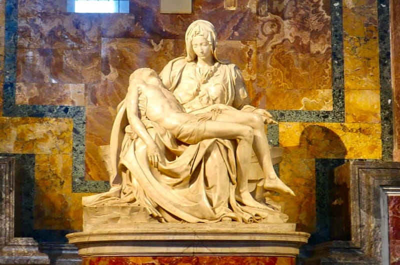 Rome: Guided Tour of St. Peter's Basilica, Grottoes & Square - Down into the Vatican Grottoes: tombs, frescoes, and touching ancient walls