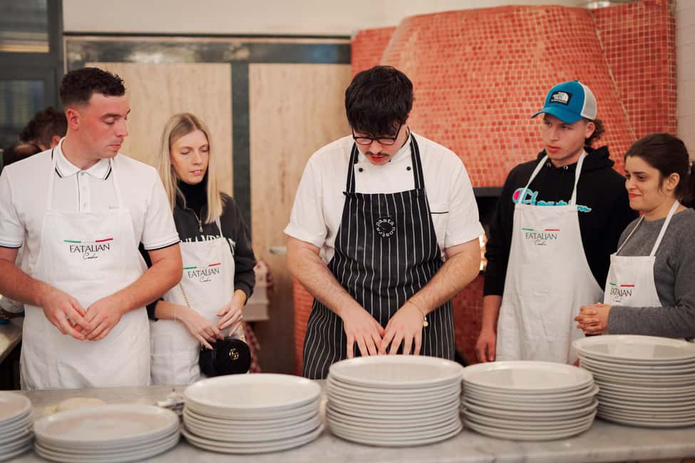 Rome: Pizza and Tiramisu Cooking Class in Piazza Navona - Dining Time: Wine or Beer, Real Results, and a Relaxed Meal