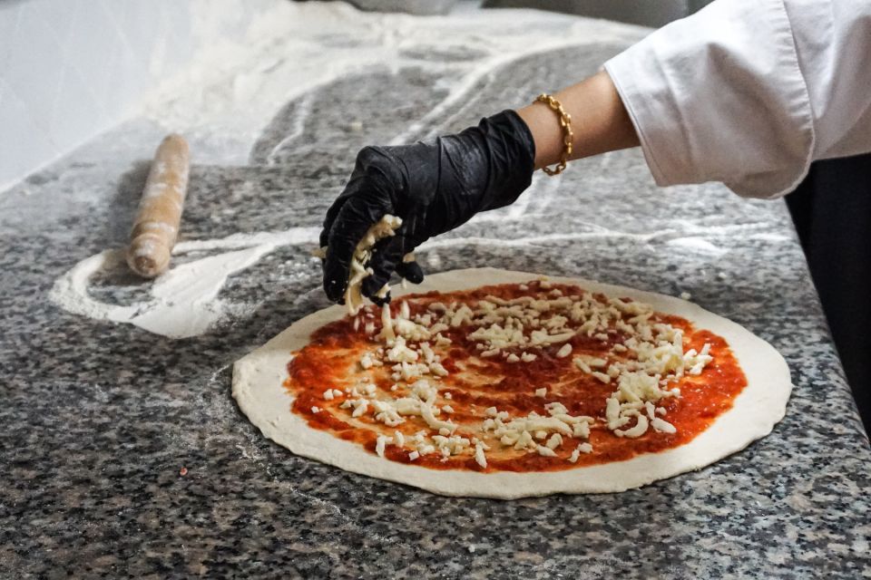 Rome: Pizza and Tiramisu Cooking Class in Piazza Navona - Who This Cooking Class Is Best For