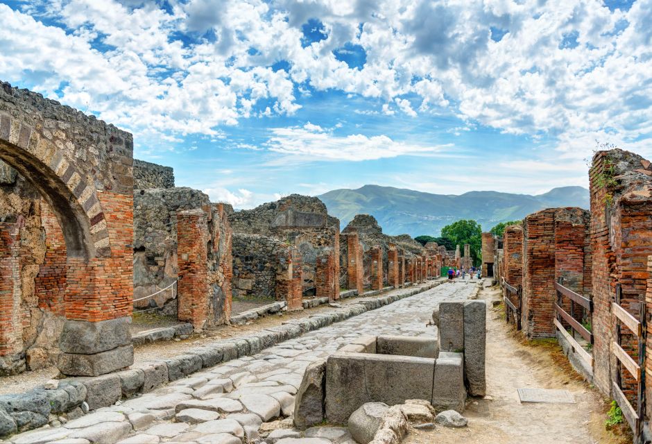 Rome: Pompeii and Naples Day Trip with Pompeii Entry Ticket - Logistics That Actually Matter: Meeting Points, Timing, and Group Flow