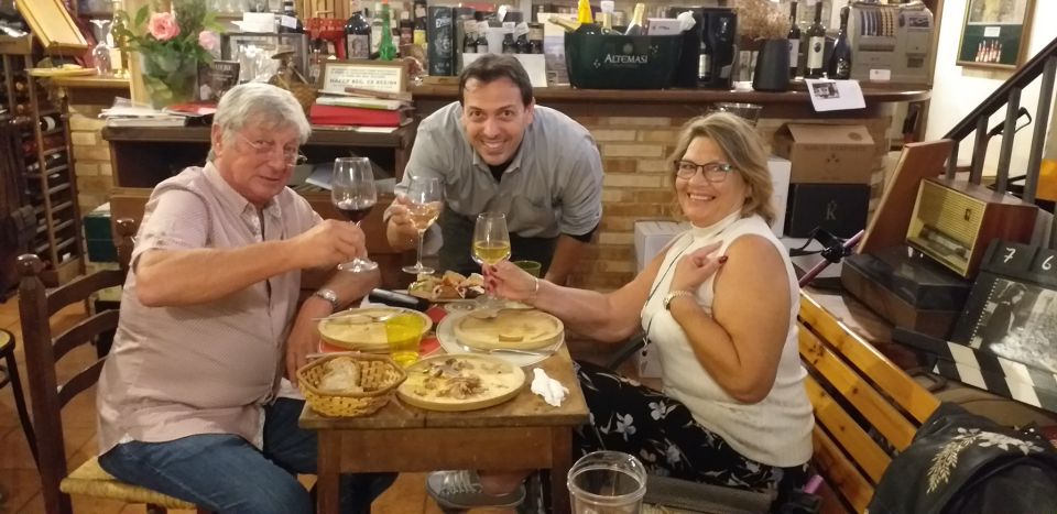 Rome: Private 2-hr Tour of Icons & Hidden Gems with a Local - Key things to know before you go
