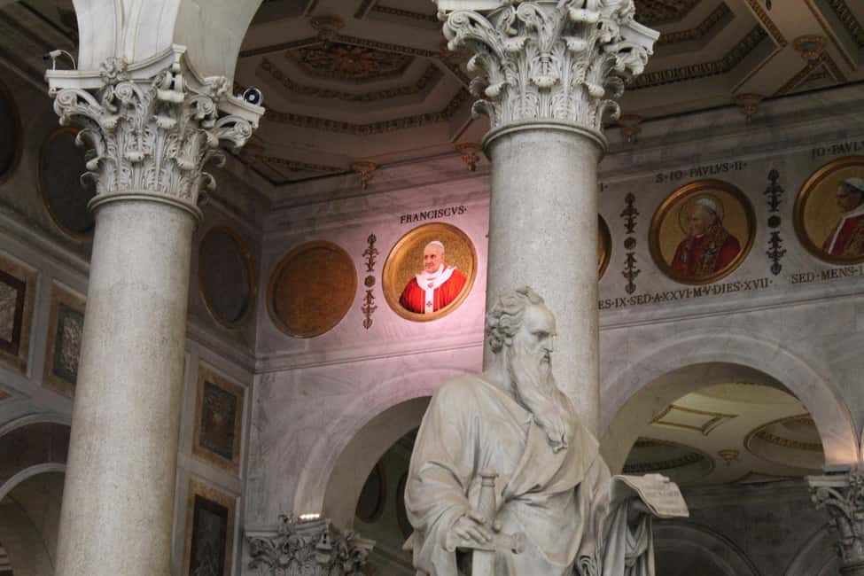 Rome: Private 3-Hour Tour by Chauffeur-Driven Vehicle - Key takeaways