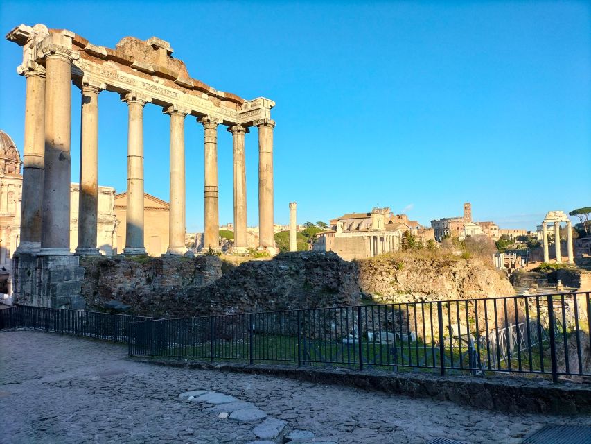 Rome: Roman Forum and Palatine Hill Licensed Guided Tour - Timing matters: pick an earlier slot if you want breathing room