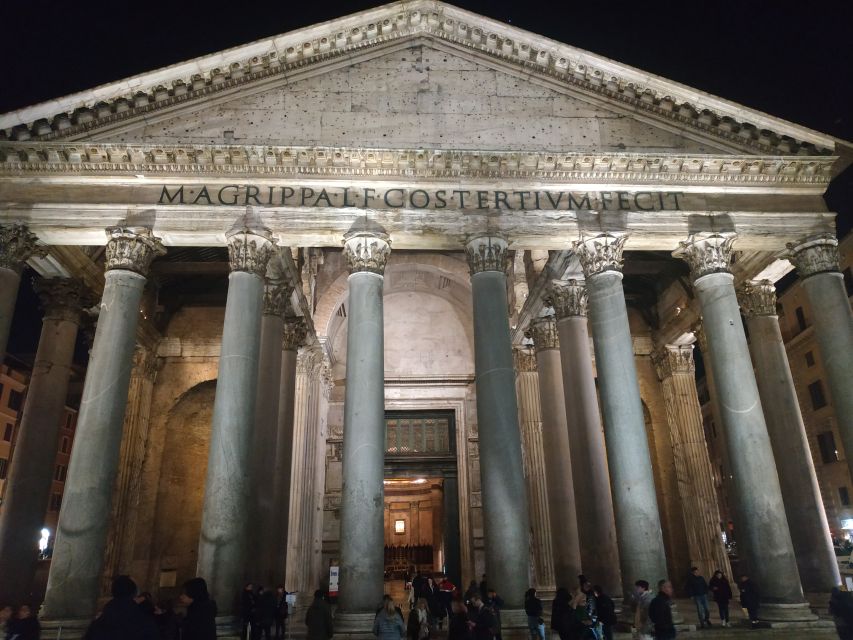 Rome: Spanish Steps, Trevi, Navona and Pantheon Sunset Tour - Trevi Fountain at dusk: legend plus practical photo timing