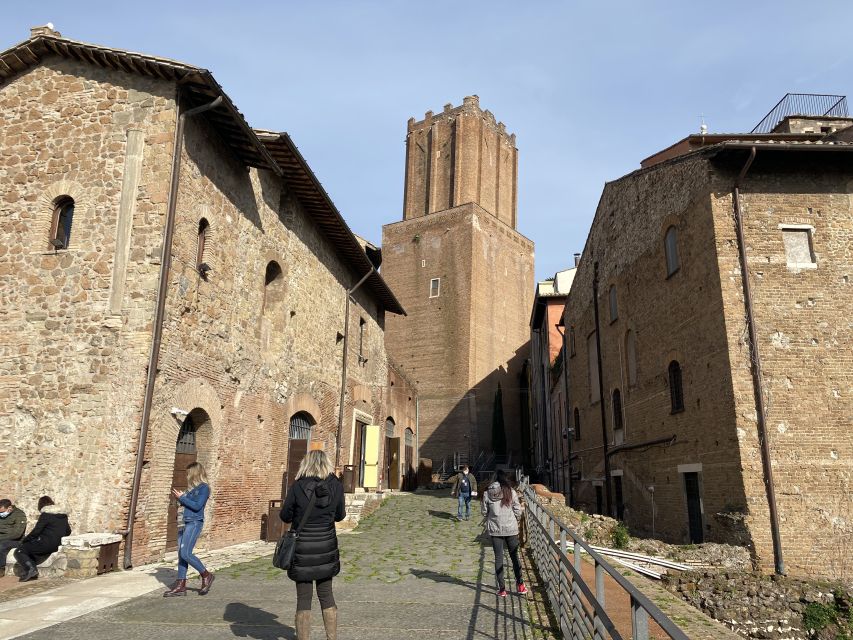 Rome: Trajan Markets Experience with Multimedia Video - Trajan Markets: The Imperial-Era Shopping Mall Still Shapes the Space