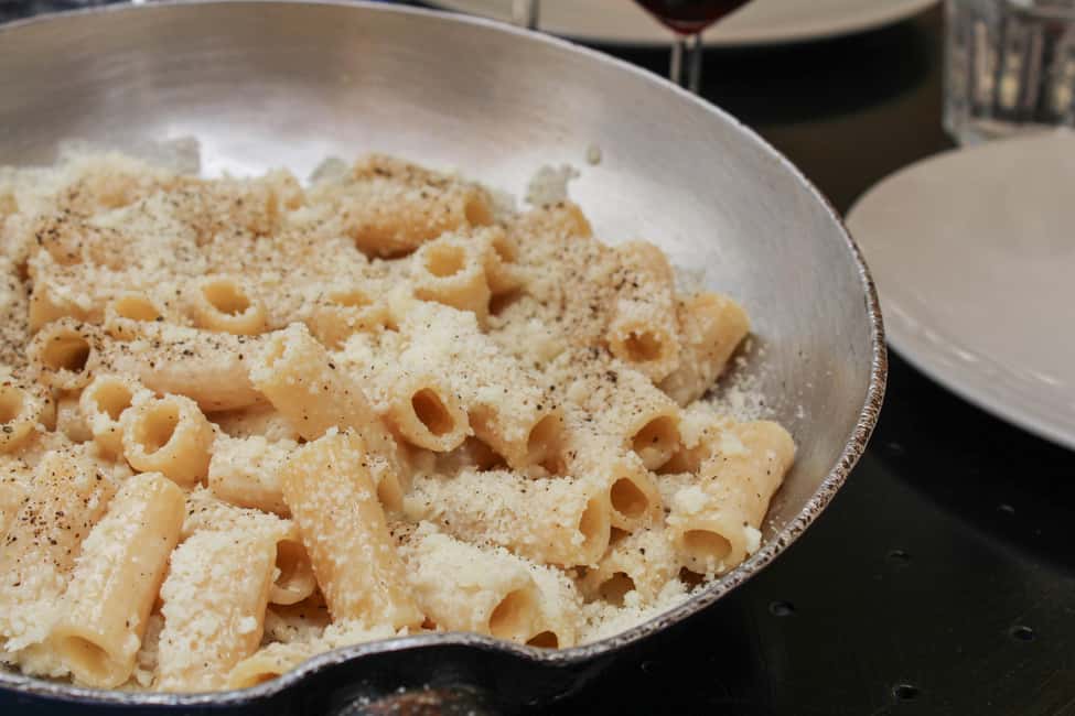 Rome: Trastevere and Campo de Fiori Food Tour - First stop: meeting at Piazza Farnese (and getting your bearings)