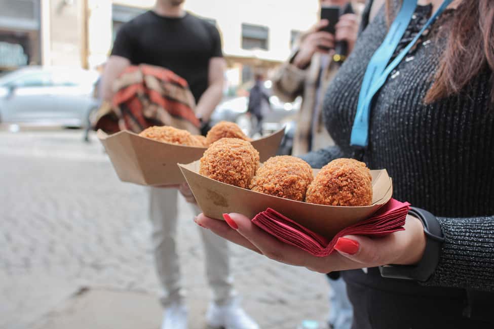 Rome: Trastevere and Campo de Fiori Food Tour - A local osteria break: pasta comfort and the art of ordering