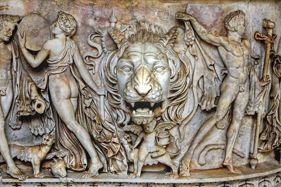 Rome: Vatican, Sistine Chapel & St. Peter's Basilica Tour - Skip the line into Vatican City: what fast-track really changes