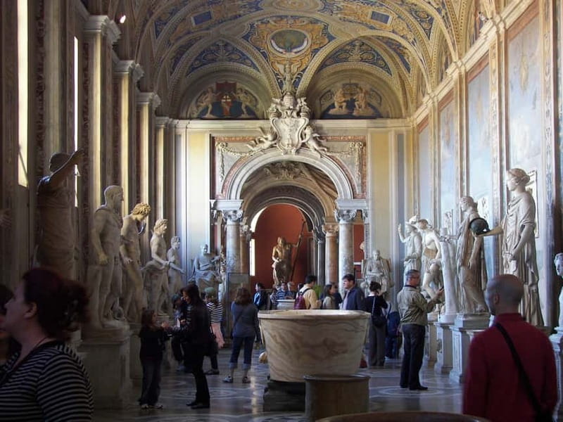 Rome: Vatican, Sistine & St. Peter's Fast Track Private Tour - Raphael Rooms: The Big Name, With a Small Catch