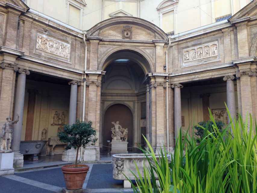 Rome: Vatican, Sistine & St. Peter's Fast Track Private Tour - Sistine Chapel: Seeing Michelangelo Without the Chaos
