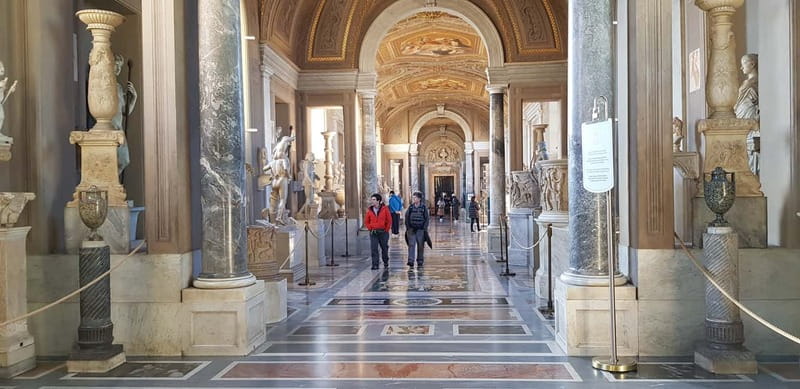 Vatican: Museums First-Access Small-Group Tour with Guide - Dress code and what to pack so you don’t get turned away