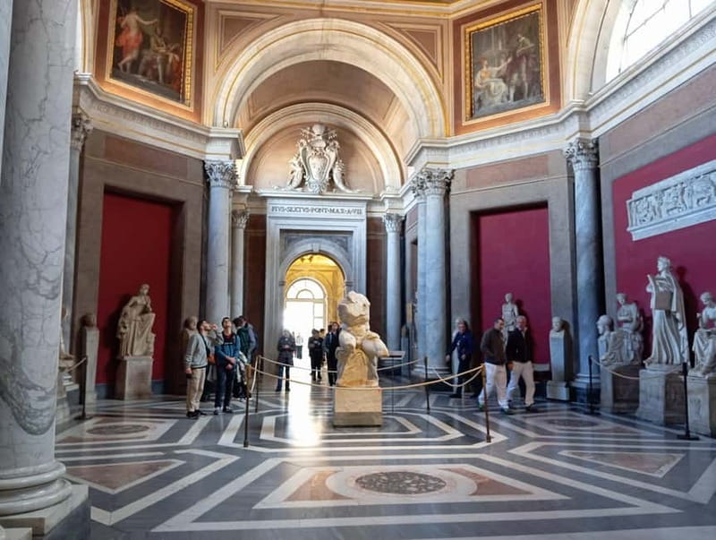Vatican Museums, Sistine Chapel & Basilica - Sistine Chapel: how to handle the short time with maximum payoff